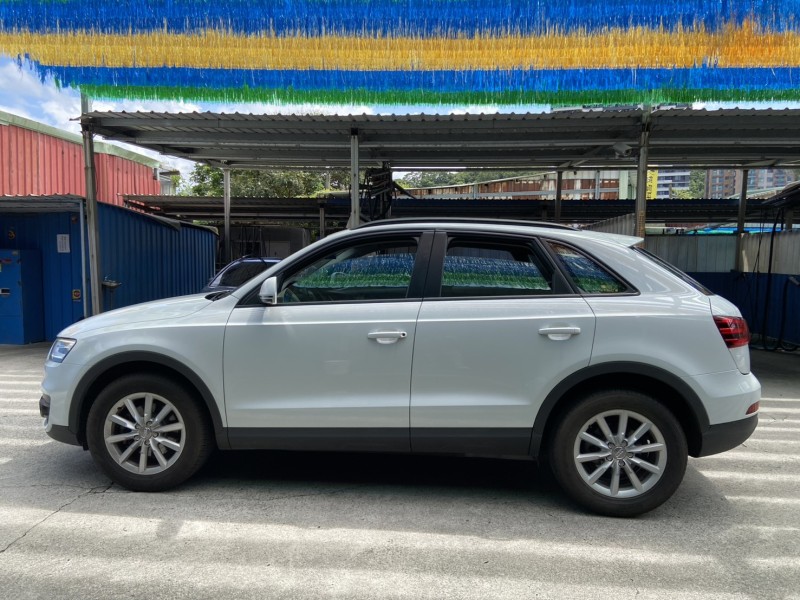 Audi  Q3 2012奧迪q3 | 新北市汽車商業同業公會｜TACA優良車商聯盟｜中古、二手車買車賣車公會認證保固