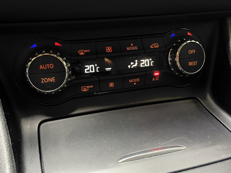 Mercedes-Benz/賓士   GLA-CLASS  GLA200d 僅跑7萬公里GLA200d小車魔術大空間 可分期 | 新北市汽車商業同業公會｜TACA優良車商聯盟｜中古、二手車買車賣車公會認證保固