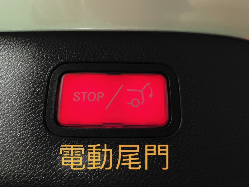 Mercedes-Benz/賓士   GLA-CLASS  GLA200d 僅跑7萬公里GLA200d小車魔術大空間 可分期 | 新北市汽車商業同業公會｜TACA優良車商聯盟｜中古、二手車買車賣車公會認證保固