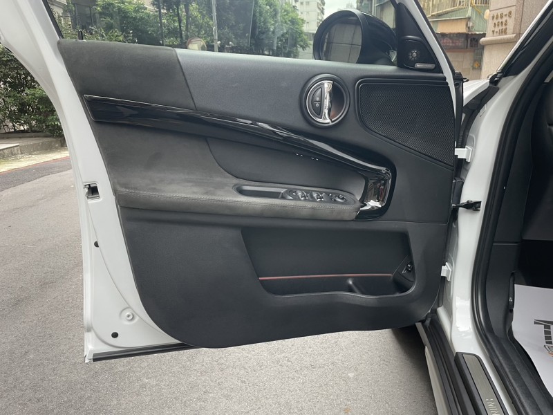 MINI  Countryman 實車實價Mini Cooper Countryman認證車 可分期 | 新北市汽車商業同業公會｜TACA優良車商聯盟｜中古、二手車買車賣車公會認證保固