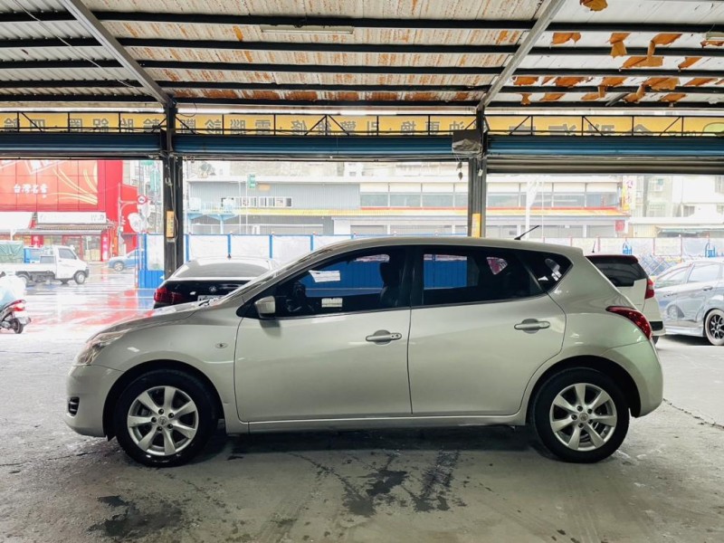 Nissan  Tiida 實車實價Big Tiida 1.6SL小車魔術大空間 可分期 | 新北市汽車商業同業公會｜TACA優良車商聯盟｜中古、二手車買車賣車公會認證保固
