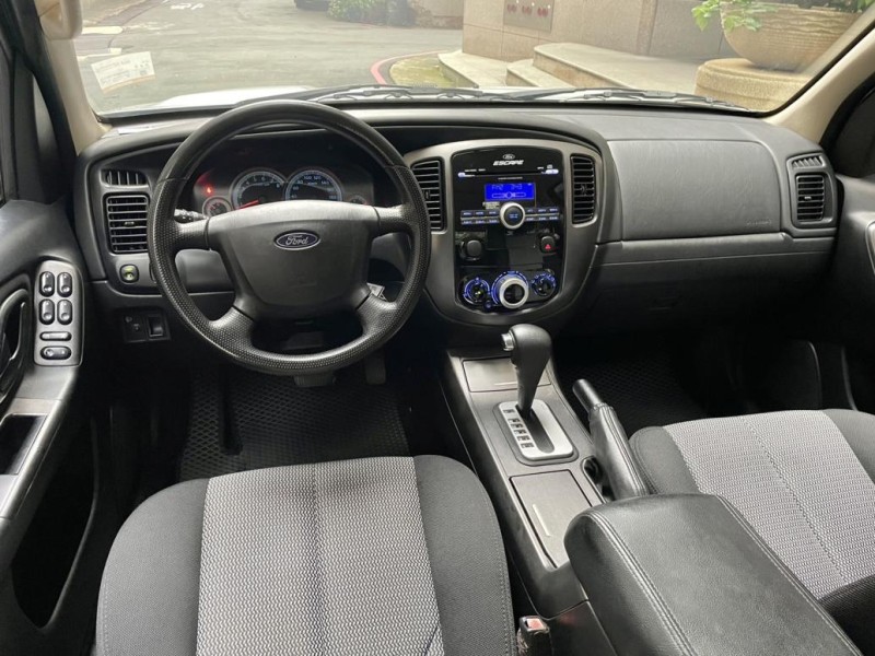 Ford/福特  Escape 僅跑13萬公里Escape優質代步休旅車 可分期 | 新北市汽車商業同業公會｜TACA優良車商聯盟｜中古、二手車買車賣車公會認證保固