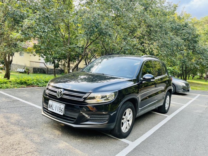 Volkswagen 福斯  Tiguan 2015年式VW Tiguan 1.4tsi精品休旅車Golf Variant Polo GTi Touran Passat | 新北市汽車商業同業公會｜TACA優良車商聯盟｜中古、二手車買車賣車公會認證保固