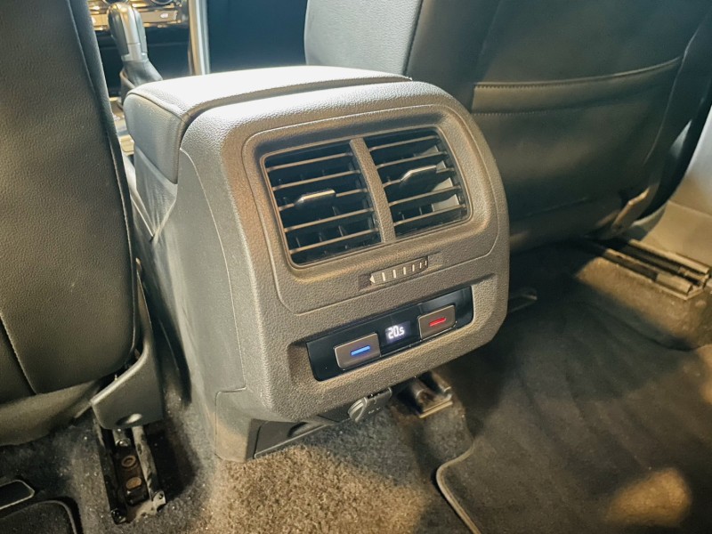 Volkswagen 福斯  Touran 實車實價 百變魔術大空間Touran 280tsi CL家庭號七人座休旅車 | 新北市汽車商業同業公會｜TACA優良車商聯盟｜中古、二手車買車賣車公會認證保固