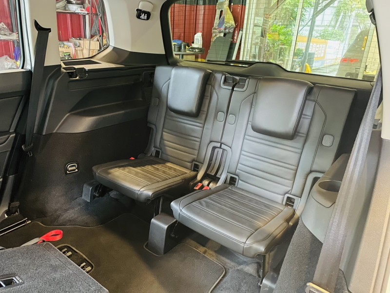 Volkswagen 福斯  Touran 實車實價 百變魔術大空間Touran 280tsi CL家庭號七人座休旅車 | 新北市汽車商業同業公會｜TACA優良車商聯盟｜中古、二手車買車賣車公會認證保固