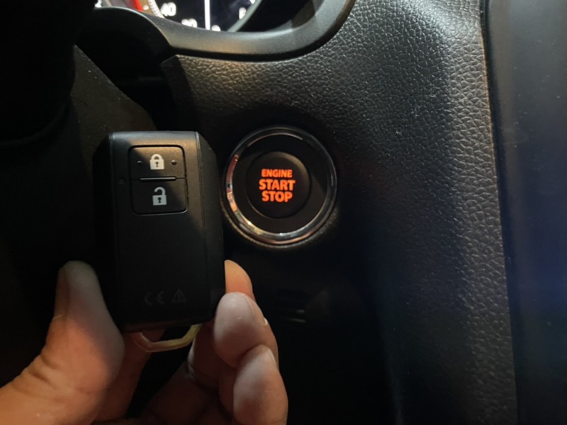 Suzuki  SWIFT 實車實價Swift 1.0T新車一手至今原廠保養 | 新北市汽車商業同業公會｜TACA優良車商聯盟｜中古、二手車買車賣車公會認證保固