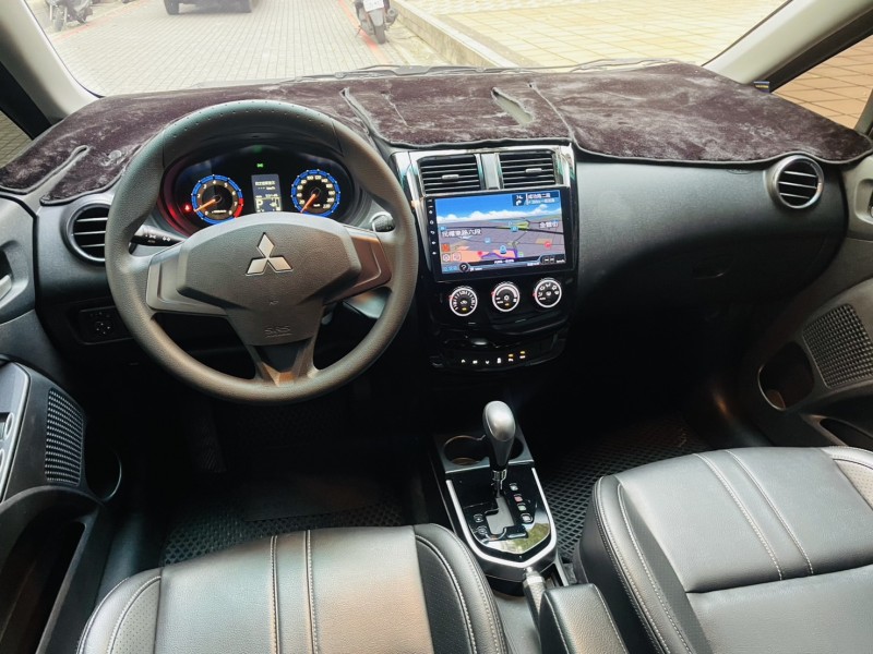 Mitsubishi  Colt Plus 實車實價可分期Colt Plus頂級iKey 電子後視鏡 安卓機 電動尾門 | 新北市汽車商業同業公會｜TACA優良車商聯盟｜中古、二手車買車賣車公會認證保固