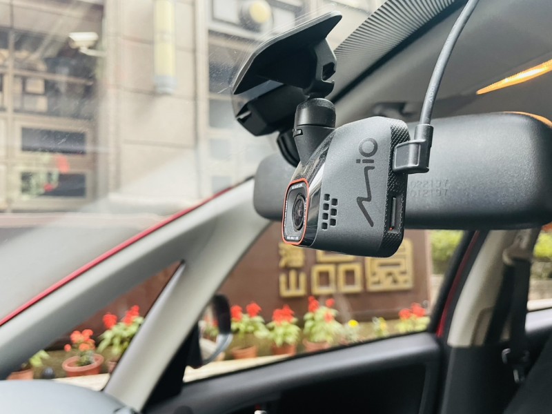 Suzuki  SX4 實車實價可分期SX4輕巧省油好停車Swift Yaris Tiida可參考 | 新北市汽車商業同業公會｜TACA優良車商聯盟｜中古、二手車買車賣車公會認證保固