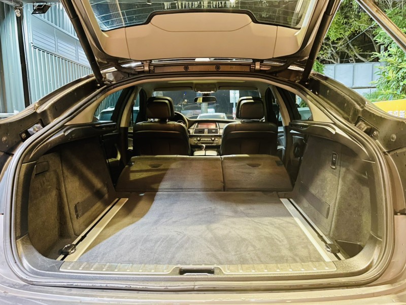 BMW/ 寶馬  X6 SERIES  X6 xDrive35i 實車實價可分期可超貸可找錢X6 35i精品代步車X4 X5可參考 | 新北市汽車商業同業公會｜TACA優良車商聯盟｜中古、二手車買車賣車公會認證保固