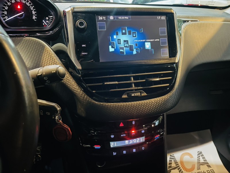 Peugeot 寶獅  208 實車實價可分期Peugeot 208法式精品代步小車Yaris Fit Tiida可參考 | 新北市汽車商業同業公會｜TACA優良車商聯盟｜中古、二手車買車賣車公會認證保固