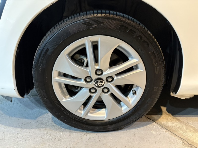 Toyota  SIENTA 實車實價可分期 僅跑6萬公里 頂級雙電滑Sienta 1.8 | 新北市汽車商業同業公會｜TACA優良車商聯盟｜中古、二手車買車賣車公會認證保固