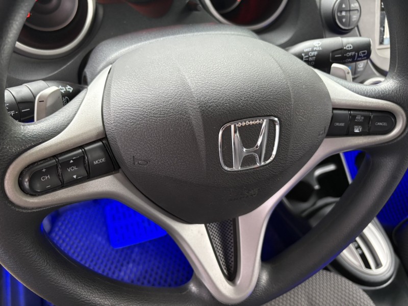 Honda  FIT 實車實價可分期FIT頂級VTIS節能代步小車 | 新北市汽車商業同業公會｜TACA優良車商聯盟｜中古、二手車買車賣車公會認證保固