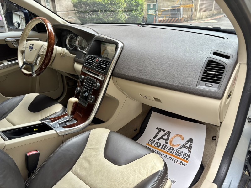 Volvo  XC60 實車實價可分期XC60 T5北歐精品代步休旅車 | 新北市汽車商業同業公會｜TACA優良車商聯盟｜中古、二手車買車賣車公會認證保固
