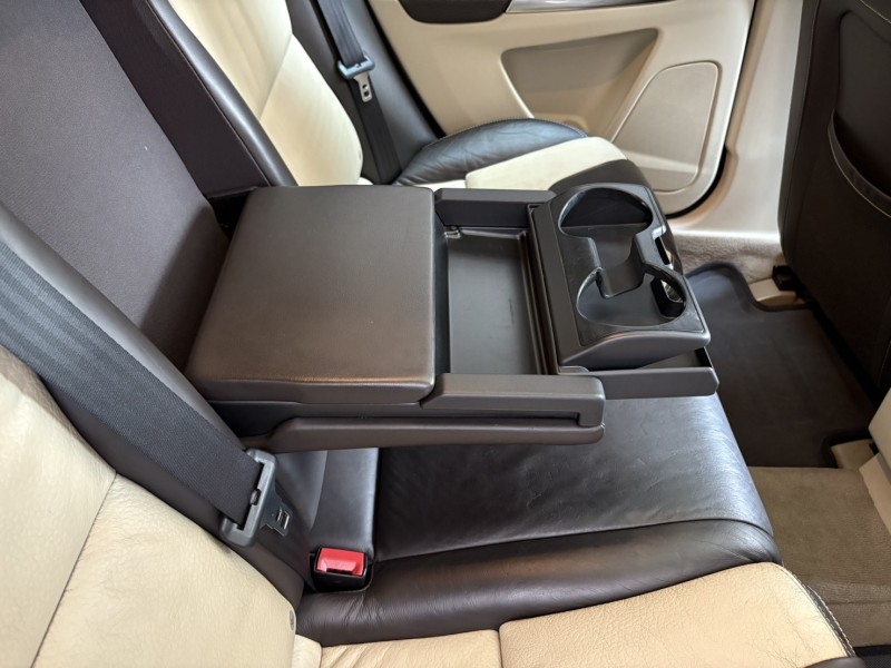 Volvo  XC60 實車實價可分期XC60 T5北歐精品代步休旅車 | 新北市汽車商業同業公會｜TACA優良車商聯盟｜中古、二手車買車賣車公會認證保固