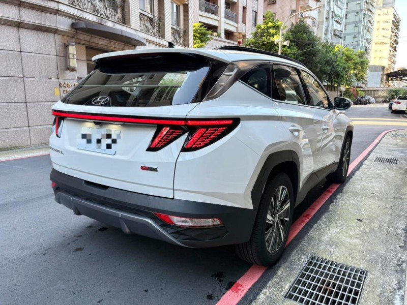 Hyundai  Tucson 實車實價可分期Tucson L油電C休旅車 全車原廠保固中 | 新北市汽車商業同業公會｜TACA優良車商聯盟｜中古、二手車買車賣車公會認證保固