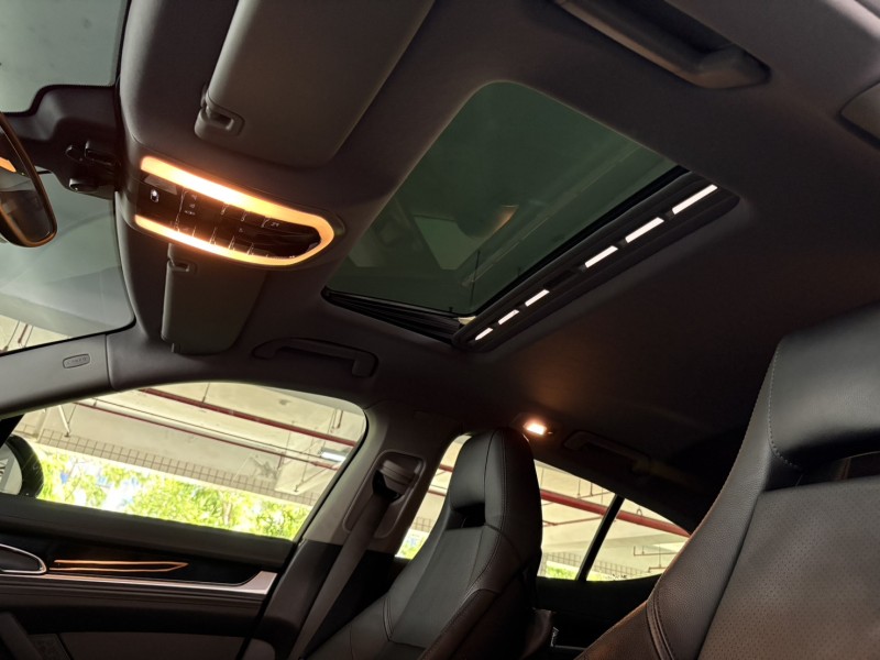 PORSCHE  Panamera 帕拉梅拉 實車實價可分期Panamera 4德國精品代步車 | 新北市汽車商業同業公會｜TACA優良車商聯盟｜中古、二手車買車賣車公會認證保固