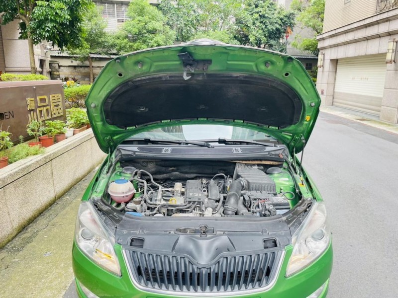 Skoda  Fabia 一手車原廠保養Fabia 1.2tsi高階配備 可分期 | 新北市汽車商業同業公會｜TACA優良車商聯盟｜中古、二手車買車賣車公會認證保固