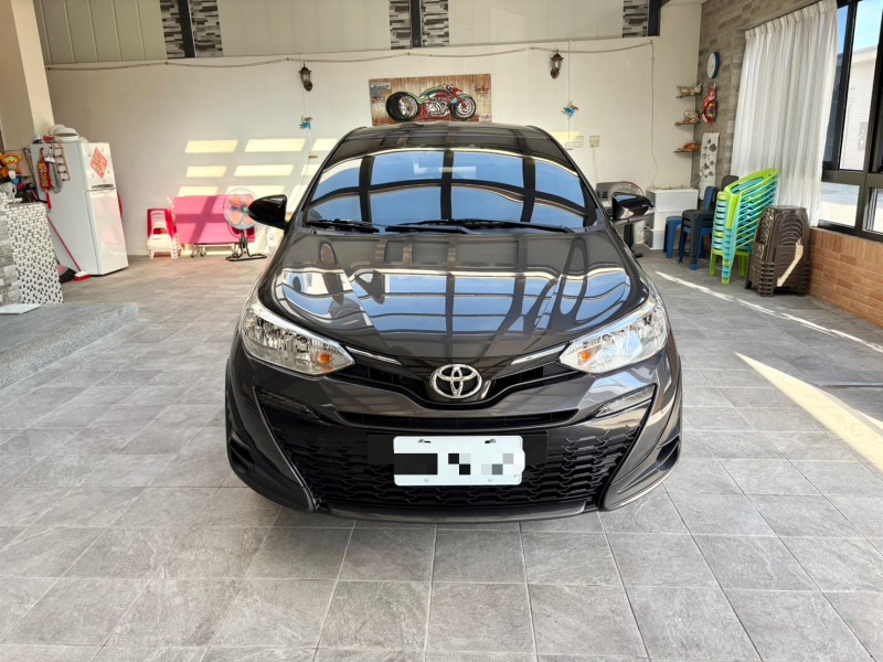 Toyota  Yaris 僅跑6千公里 實車實價可分期Yaris輕巧省油代步小車 | 新北市汽車商業同業公會｜TACA優良車商聯盟｜中古、二手車買車賣車公會認證保固