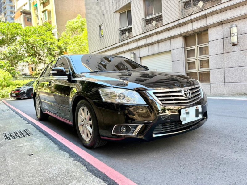 Toyota  Camry 實車實價可刷卡可分期Toyota Camry超優質代步車 | 新北市汽車商業同業公會｜TACA優良車商聯盟｜中古、二手車買車賣車公會認證保固