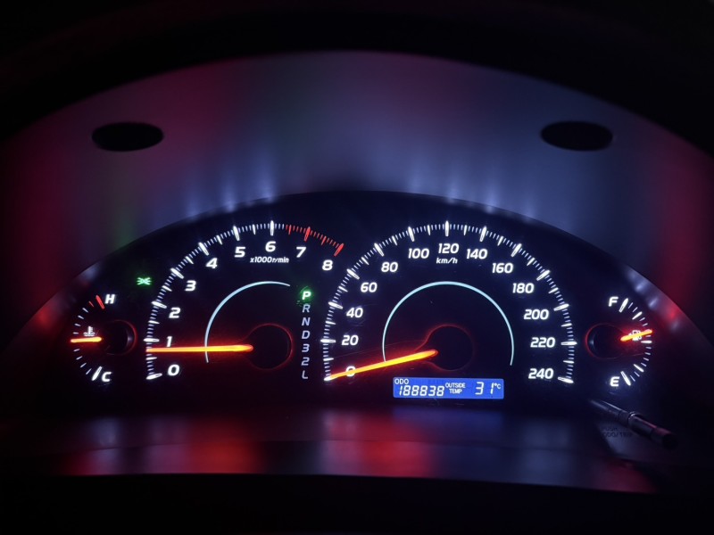 Toyota  Camry 實車實價可刷卡可分期Toyota Camry超優質代步車 | 新北市汽車商業同業公會｜TACA優良車商聯盟｜中古、二手車買車賣車公會認證保固