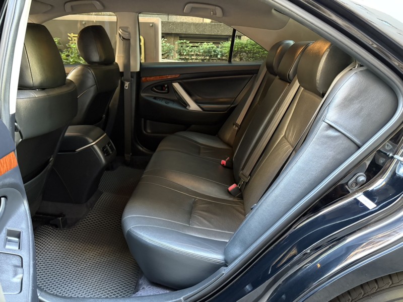 Toyota  Camry 實車實價可刷卡可分期Toyota Camry超優質代步車 | 新北市汽車商業同業公會｜TACA優良車商聯盟｜中古、二手車買車賣車公會認證保固