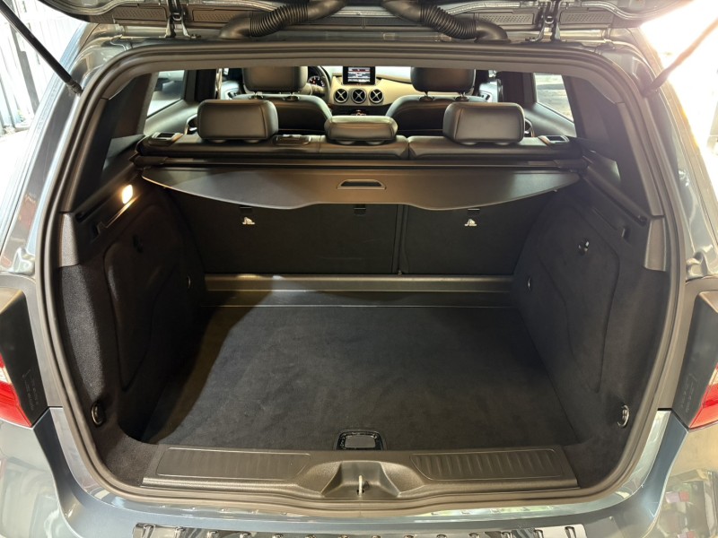 Mercedes-Benz/賓士   B-CLASS 實車實價可分期Benz B200德國精品代步小車 | 新北市汽車商業同業公會｜TACA優良車商聯盟｜中古、二手車買車賣車公會認證保固