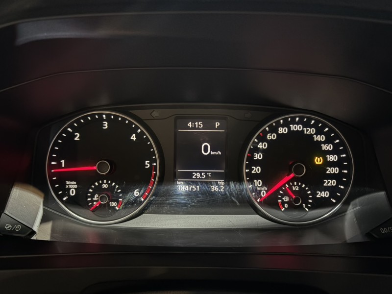 Volkswagen 福斯  T6  T6 CARAVELLE 實車實價可分期T6 L長軸9人座199匹馬力 | 新北市汽車商業同業公會｜TACA優良車商聯盟｜中古、二手車買車賣車公會認證保固
