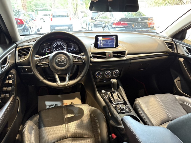 Mazda  Mazda3 一手原廠保養僅跑4萬多公里Mazda3實車實價可分期 | 新北市汽車商業同業公會｜TACA優良車商聯盟｜中古、二手車買車賣車公會認證保固