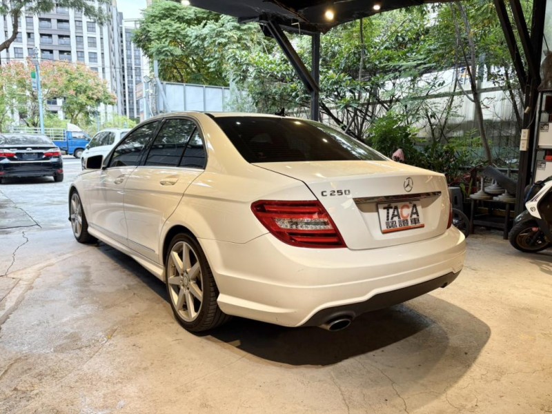 Mercedes-Benz/賓士   C-CLASS  C250 實車實價可分期Benz C250精品代步車 | 新北市汽車商業同業公會｜TACA優良車商聯盟｜中古、二手車買車賣車公會認證保固