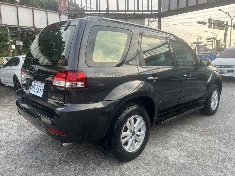 Ford/福特  Escape 2013年福特 Escape 2.3L  只跑7萬公里 | 新北市汽車商業同業公會｜TACA優良車商聯盟｜中古、二手車買車賣車公會認證保固