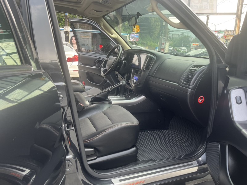 Ford/福特  Escape 2013年福特 Escape 2.3L  只跑7萬公里 | 新北市汽車商業同業公會｜TACA優良車商聯盟｜中古、二手車買車賣車公會認證保固