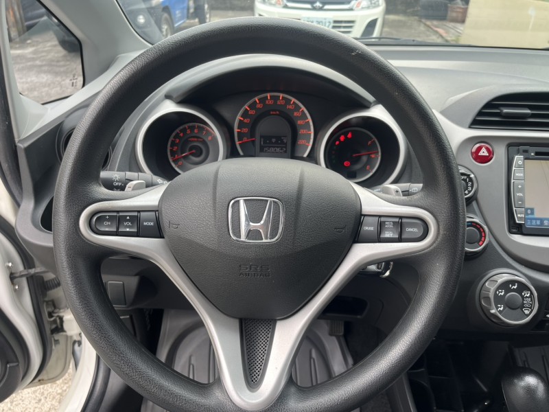 Honda  FIT 2010年 本田 Fit  VTI-S 1.好開 好停車 好保養 | 新北市汽車商業同業公會｜TACA優良車商聯盟｜中古、二手車買車賣車公會認證保固