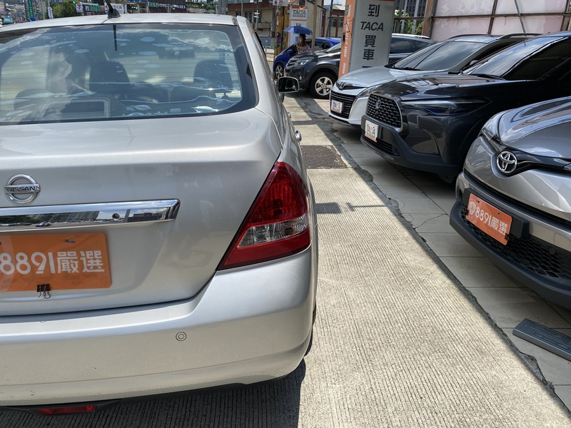 Nissan  Tiida 【只跑4萬公里、認證合格、正一手室內車庫】 | 新北市汽車商業同業公會｜TACA優良車商聯盟｜中古、二手車買車賣車公會認證保固