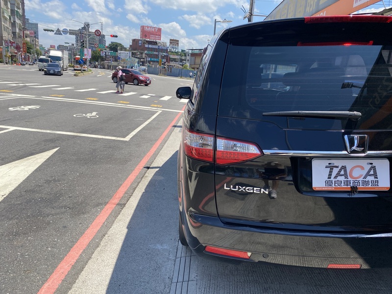 Luxgen  M7 Turbo 【雙電動滑門、環景360度、I-Key、認證合格】 | 新北市汽車商業同業公會｜TACA優良車商聯盟｜中古、二手車買車賣車公會認證保固