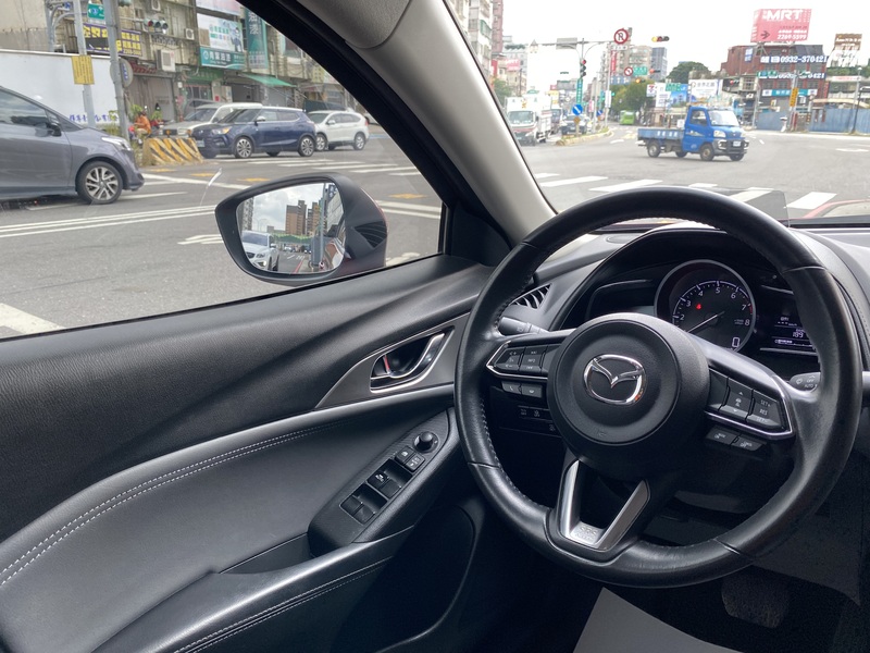Mazda  CX-3 【抬頭顯示器、ACC、全速域跟車、旗艦型、女用一手、認證車】 | 新北市汽車商業同業公會｜TACA優良車商聯盟｜中古、二手車買車賣車公會認證保固