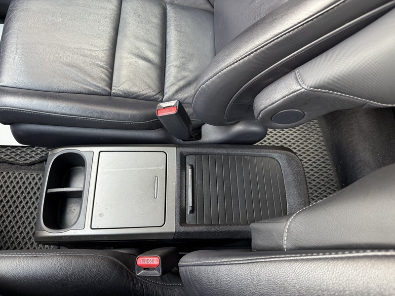 Honda  CR-V 【4WD、空力套件、天窗、定速、認證合格、低里程保證】 | 新北市汽車商業同業公會｜TACA優良車商聯盟｜中古、二手車買車賣車公會認證保固