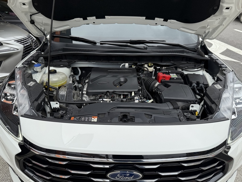 Ford/福特  Kuga 【全景天窗、環景、認證合格、B&O音響、電尾門、超低里程九千公里】 | 新北市汽車商業同業公會｜TACA優良車商聯盟｜中古、二手車買車賣車公會認證保固