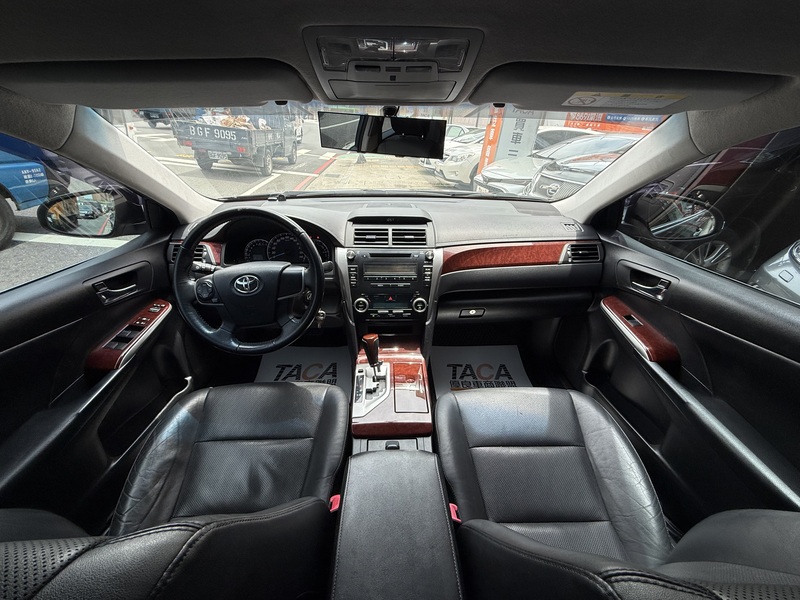 Toyota  Camry 【HID頭燈、原版件、認證合格、贏錠嚴選】 | 新北市汽車商業同業公會｜TACA優良車商聯盟｜中古、二手車買車賣車公會認證保固