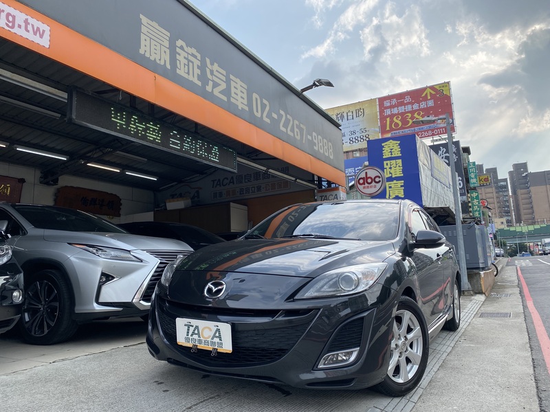 Mazda  Mazda3 【五門頂級天窗、HID頭燈、I-Key、換檔撥片、雙區恆溫】 | 新北市汽車商業同業公會｜TACA優良車商聯盟｜中古、二手車買車賣車公會認證保固