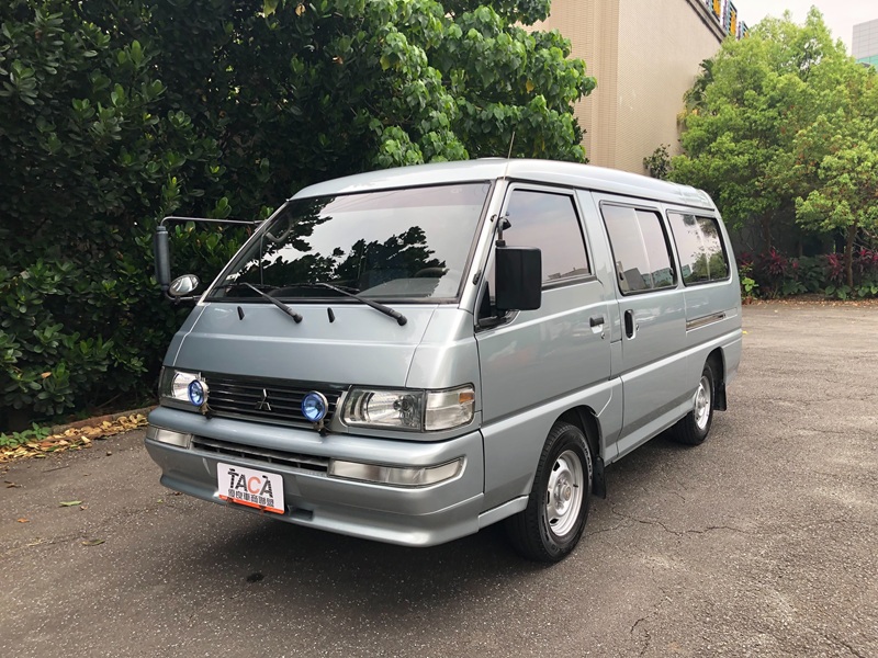 Mitsubishi  Delica 2012 得利卡 廂車 客貨兩用 8人座 電動窗 皮椅 | 新北市汽車商業同業公會｜TACA優良車商聯盟｜中古、二手車買車賣車公會認證保固