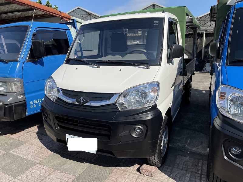 Mitsubishi Veryca 保證只跑6千多公里原漆原板件一手車 新北市汽車商業同業公會 Taca優良車商聯盟 中古 二手車買車賣車公會認證保固
