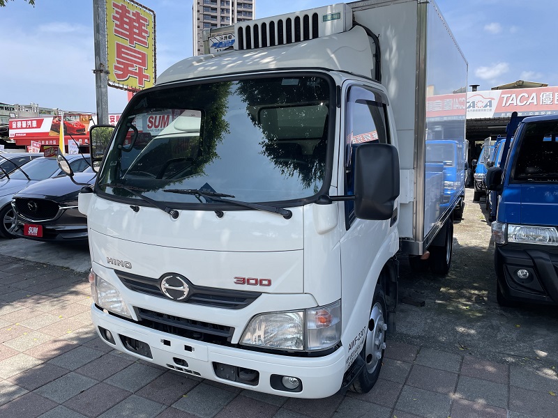 Hino  300 2018日野HINO 長軸11半 正冷凍 廂厚5公分 | 新北市汽車商業同業公會｜TACA優良車商聯盟｜中古、二手車買車賣車公會認證保固