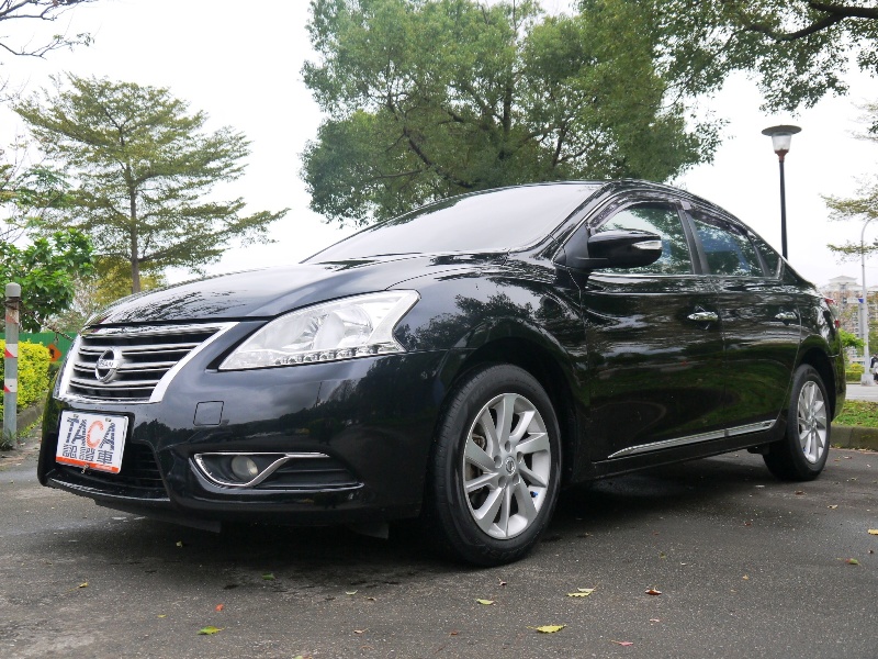 Nissan  Sentra I Key豪華多媒體影音版 | 新北市汽車商業同業公會｜TACA優良車商聯盟｜中古、二手車買車賣車公會認證保固