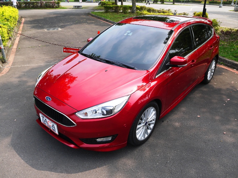 Ford/福特  Focus 1.5T S版 180匹 大馬力.頂級款.自動停車系統.車道變換輔助系統.換檔撥片.....等. | 新北市汽車商業同業公會｜TACA優良車商聯盟｜中古、二手車買車賣車公會認證保固