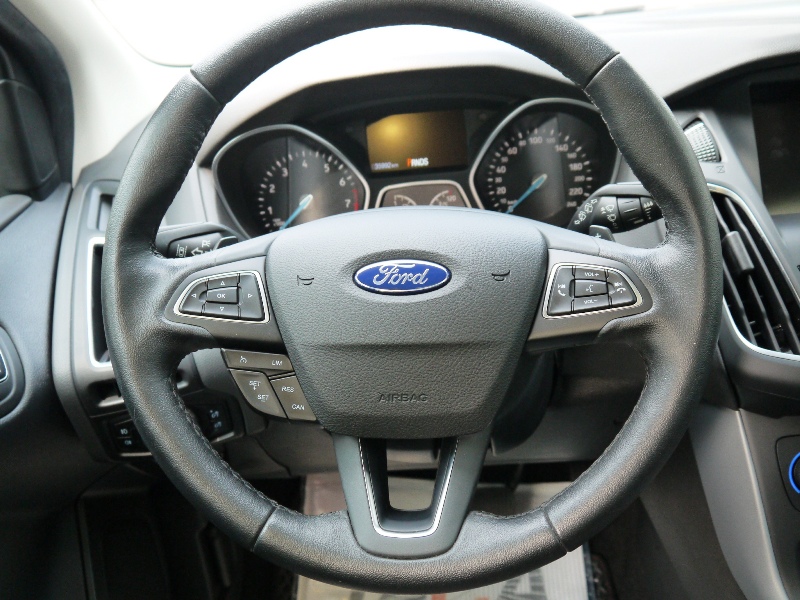 Ford/福特  Focus 1.5T S版 180匹 大馬力.頂級款.自動停車系統.車道變換輔助系統.換檔撥片.....等. | 新北市汽車商業同業公會｜TACA優良車商聯盟｜中古、二手車買車賣車公會認證保固