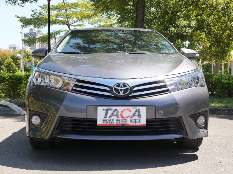 Toyota Altis 16 型式 E版影音精裝 新北市汽車商業同業公會 Taca優良車商聯盟 中古 二手車買車賣車公會認證保固