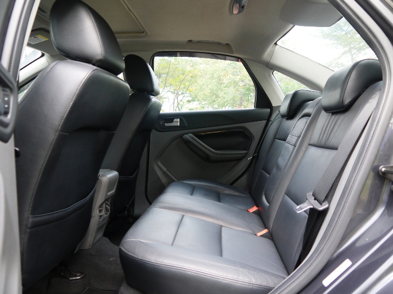 Ford/福特  Focus 正2010年天窗恆溫電動椅.... | 新北市汽車商業同業公會｜TACA優良車商聯盟｜中古、二手車買車賣車公會認證保固