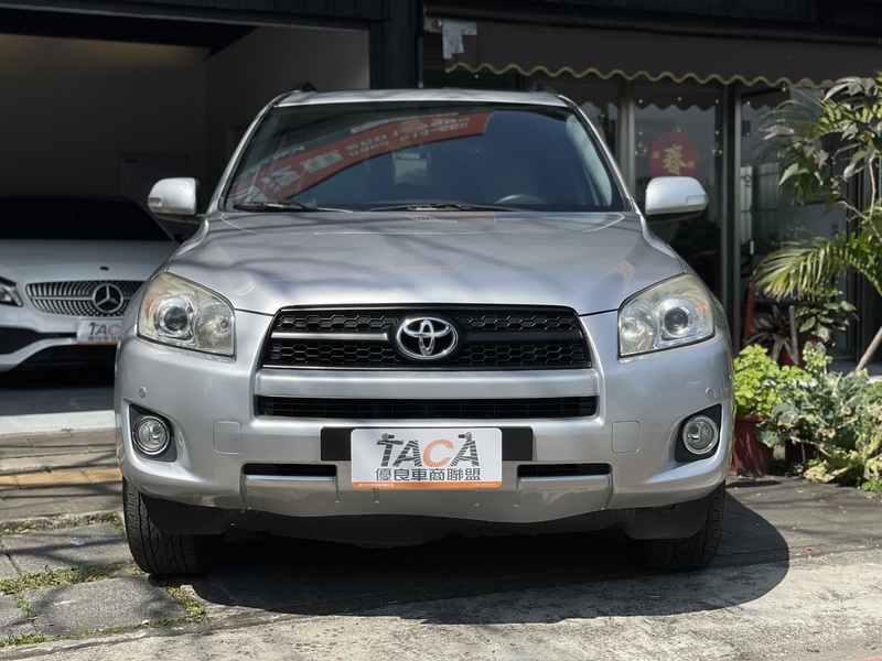 Toyota  RAV4 3代進口.天窗型.車況好.影音特仕.雙區恆溫// 裕昌汽車UCcar | 新北市汽車商業同業公會｜TACA優良車商聯盟｜中古、二手車買車賣車公會認證保固