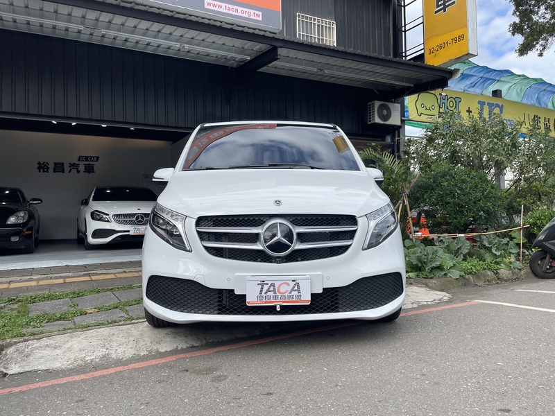 Mercedes-Benz/賓士   V-CLASS v220d | 新北市汽車商業同業公會｜TACA優良車商聯盟｜中古、二手車買車賣車公會認證保固